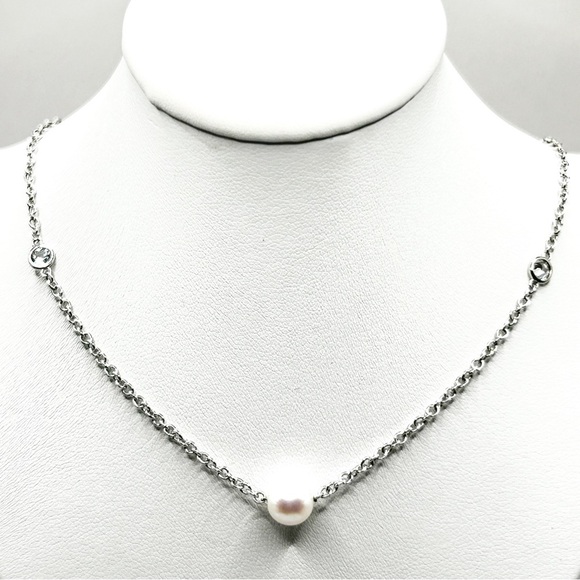 NWT Suzy Levian
Silver 3.90 ct. tw.Sapphire & 7-7.5mmPearl Station Necklace36” L - Picture 12 of 12